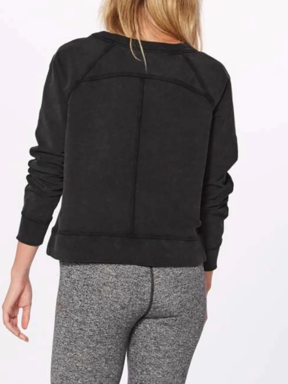 Lululemon Black Crewneck Pullover Sweatshirt Size 8